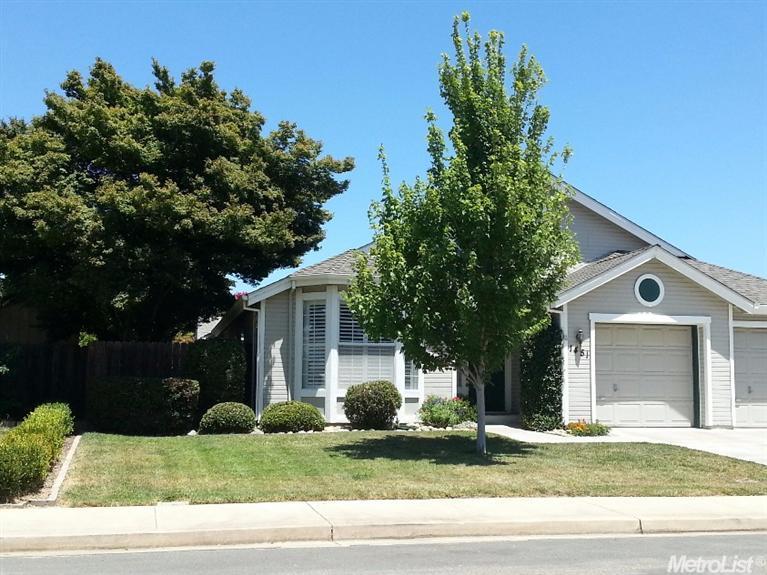 1451 Pecan Ln, Tracy, CA 95376 photo 2