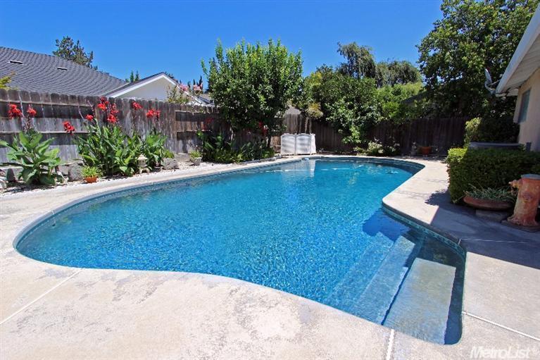 921 Rugby Ln, Modesto, CA 95356 photo 13