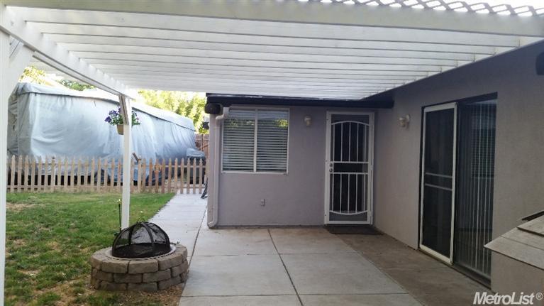 3505 Blackhawk Ct, Modesto, CA 95356 photo 1