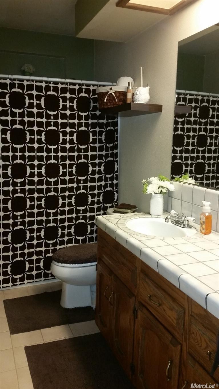3505 Blackhawk Ct, Modesto, CA 95356 photo 3
