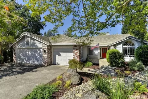 122 Burrill Dr, Folsom, CA 95630 photo 2