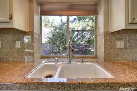 122 Burrill Dr, Folsom, CA 95630 photo 10