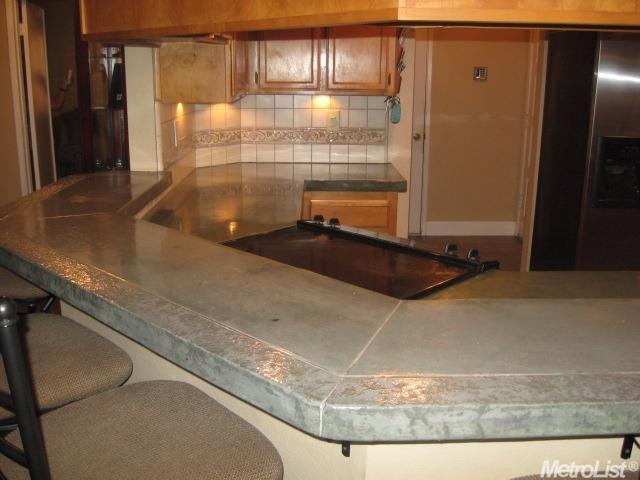 2829 Hobart Ct, Modesto, CA 95358 photo 3