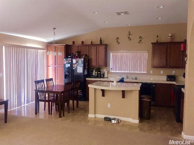4916 Vinca Ct, Keyes, CA 95328 photo 6