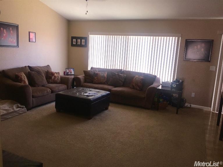 4916 Vinca Ct, Keyes, CA 95328 photo 4