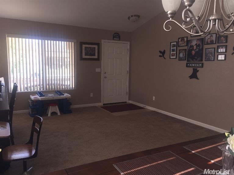 4916 Vinca Ct, Keyes, CA 95328 photo 9