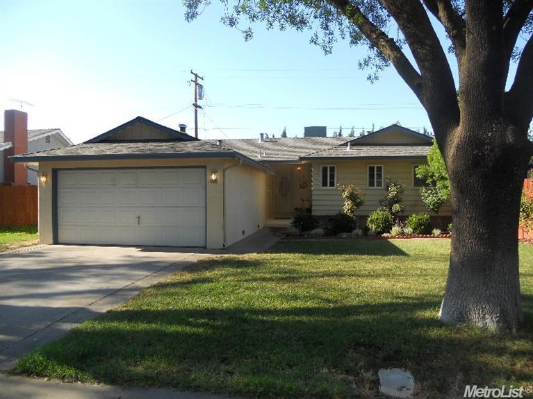 1609 Bay Meadows Dr, Modesto, CA 95350 photo 1
