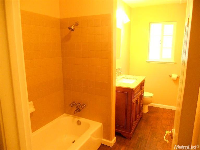 1609 Bay Meadows Dr, Modesto, CA 95350 photo 10