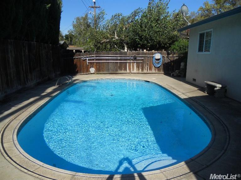 1609 Bay Meadows Dr, Modesto, CA 95350 photo 13