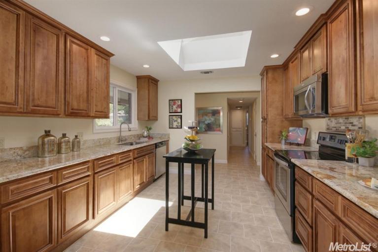 5712 Jeff Way, Carmichael, CA 95608 photo 5