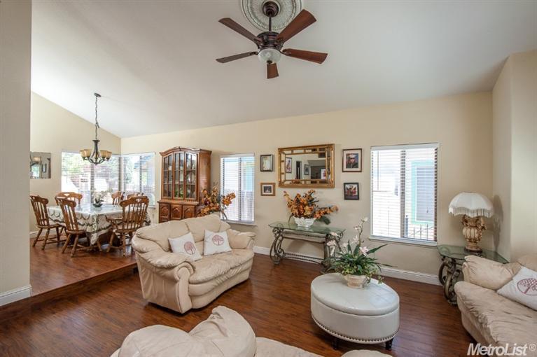3317 Gray Mare Way, Antelope, CA 95843 photo 4