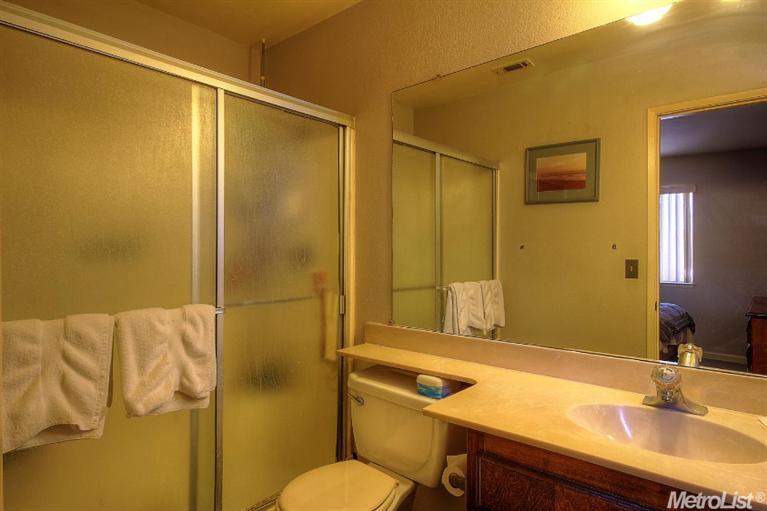 1105 Tarrogana Dr, Tracy, CA 95376 photo 17