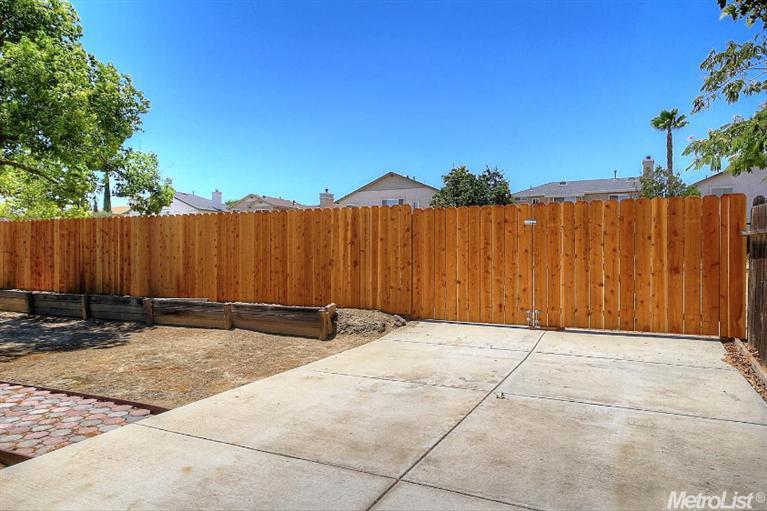1105 Tarrogana Dr, Tracy, CA 95376 photo 22