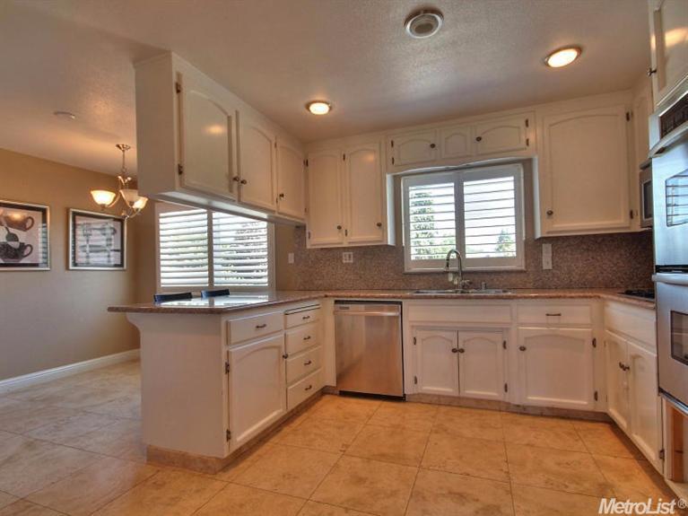 1501 Hillview Dr, Modesto, CA 95351 photo 10