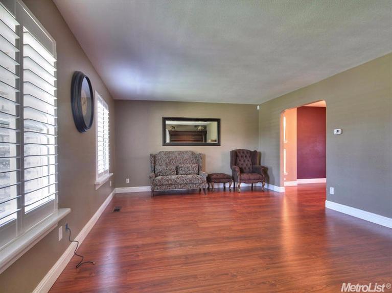 1501 Hillview Dr, Modesto, CA 95351 photo 6