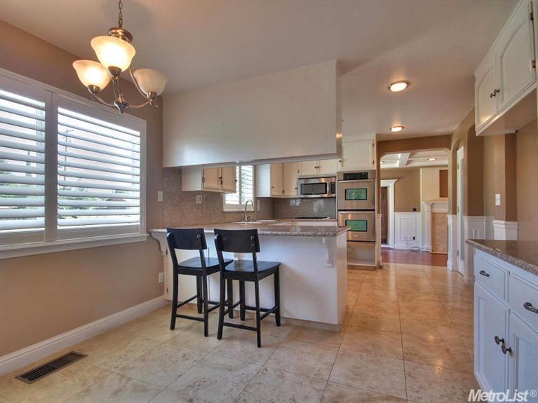1501 Hillview Dr, Modesto, CA 95351 photo 8