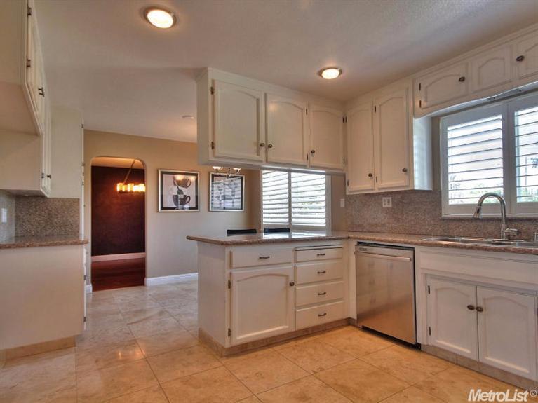 1501 Hillview Dr, Modesto, CA 95351 photo 15