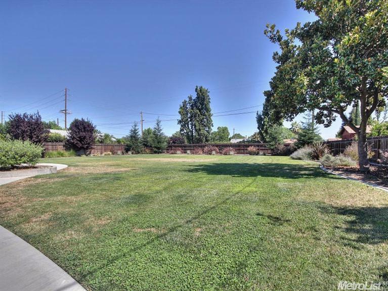 1501 Hillview Dr, Modesto, CA 95351 photo 18