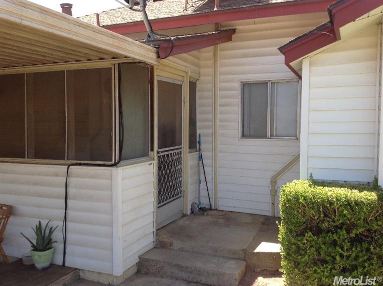 360 West Ave, Gustine, CA 95322 photo 8