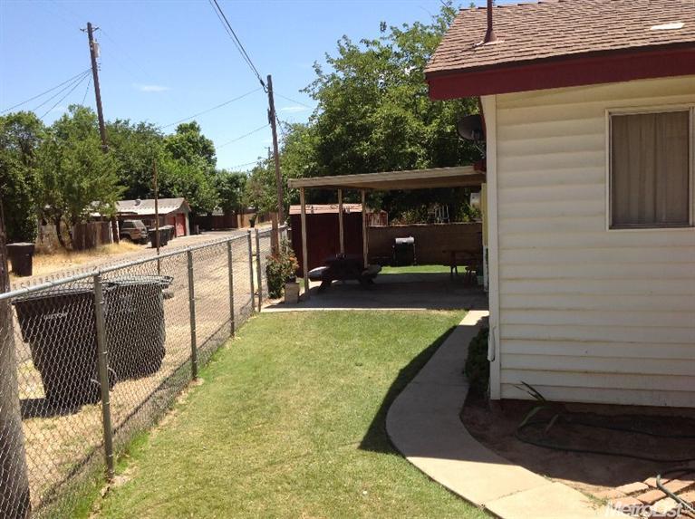 360 West Ave, Gustine, CA 95322 photo 3