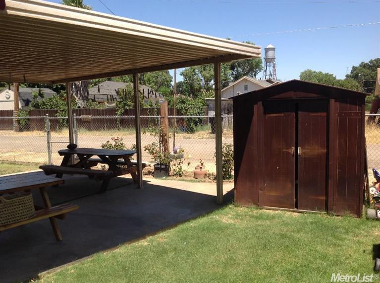 360 West Ave, Gustine, CA 95322 photo 6