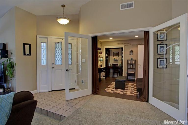 111 Goodell Rd, Folsom, CA 95630 photo 3