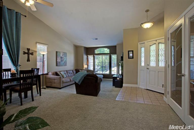 111 Goodell Rd, Folsom, CA 95630 photo 5