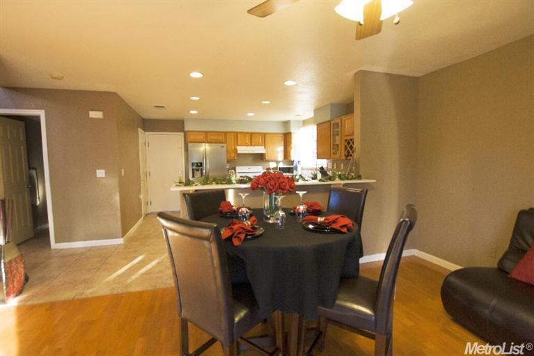 4317 Hazelnut Dr, Modesto, CA 95356 photo 2