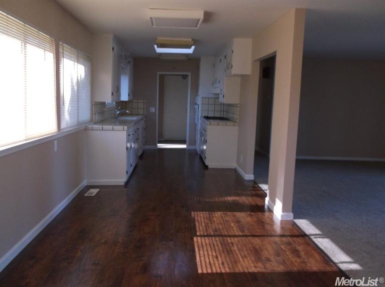 14619 Ward Ave, Patterson, CA 95363 photo 5