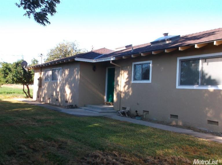 14619 Ward Ave, Patterson, CA 95363 photo 1