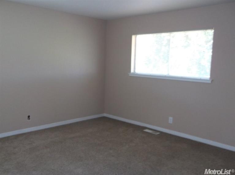 14619 Ward Ave, Patterson, CA 95363 photo 11