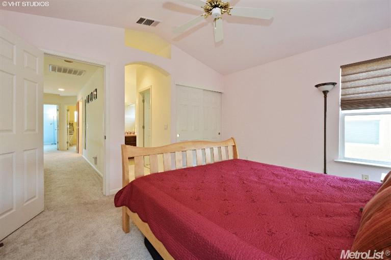 1409 Santander Ct, Davis, CA 95618 photo 17