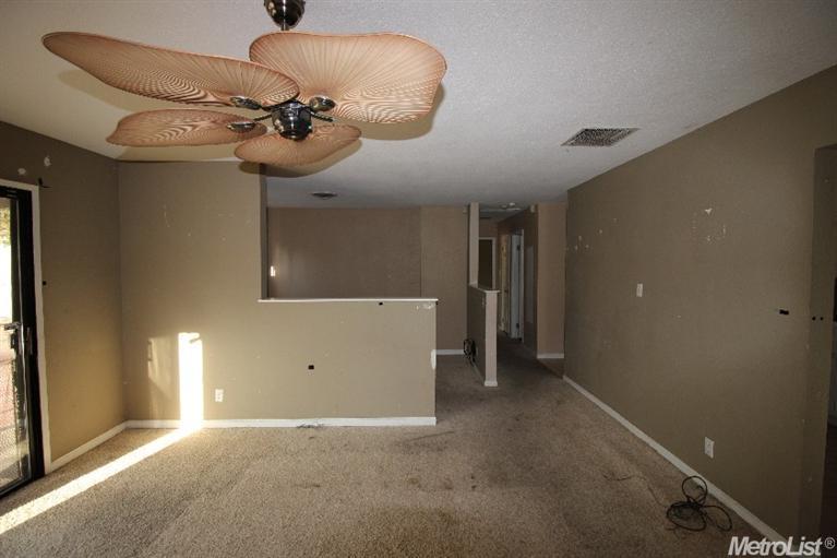 8637 Central Ave, Orangevale, CA 95662 photo 3