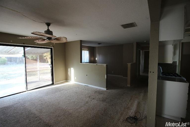 8637 Central Ave, Orangevale, CA 95662 photo 2