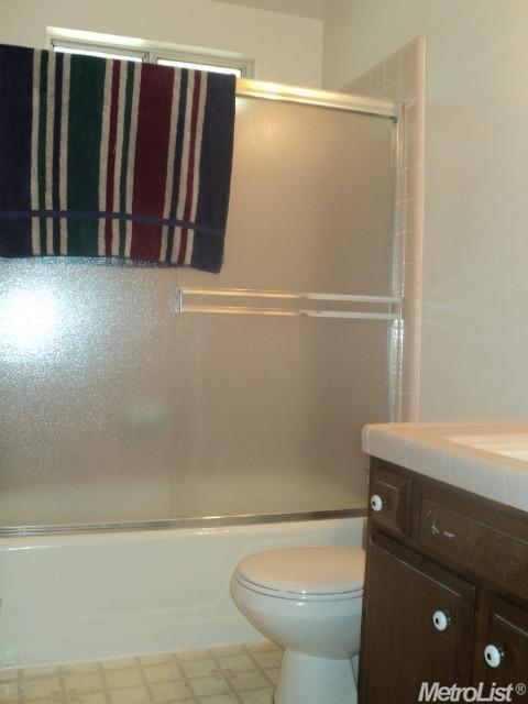 3305 Mark Allen Dr, Modesto, CA 95350 photo 17