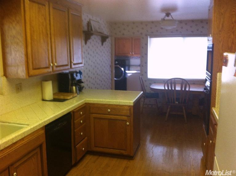 3305 Mark Allen Dr, Modesto, CA 95350 photo 4