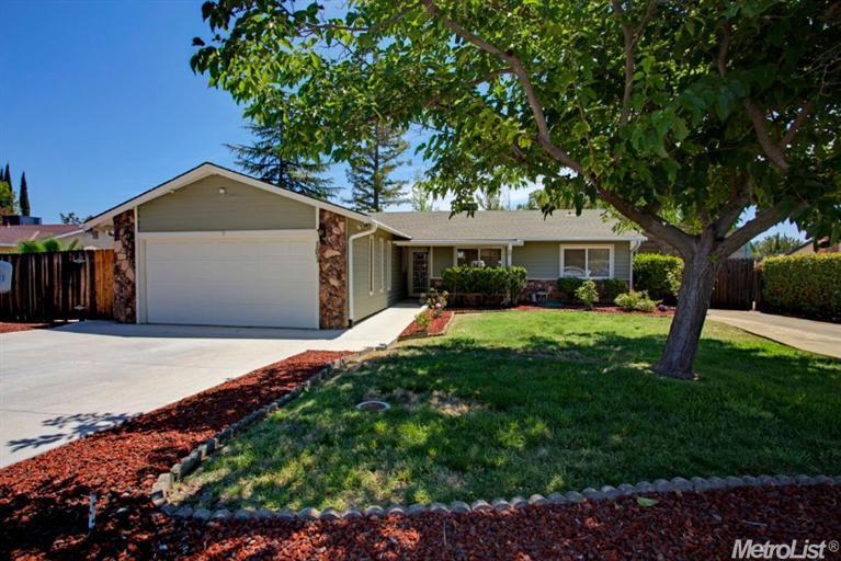 107 Perraud Dr, Folsom, CA 95630 photo 3