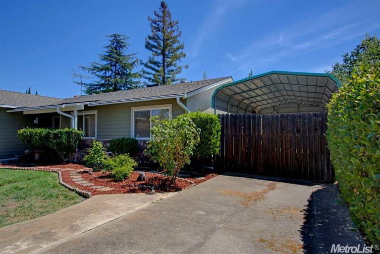107 Perraud Dr, Folsom, CA 95630 photo 5