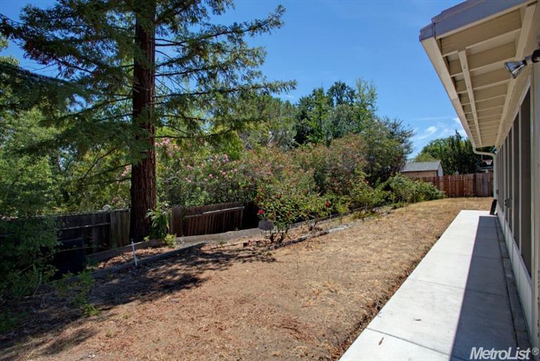 107 Perraud Dr, Folsom, CA 95630 photo 21