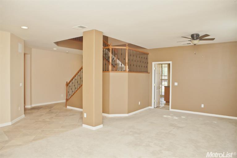 243 Ridgeview Dr, Tracy, CA 95377 photo 3