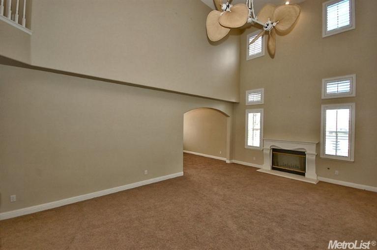 4121 Laurant Ct, Modesto, CA 95356 photo 4