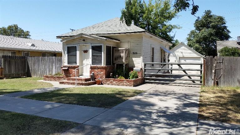 525 Elm St, Lodi, CA 95240 photo 1