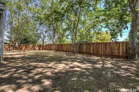 2101 Maddox Ct, Carmichael, CA 95608 photo 21