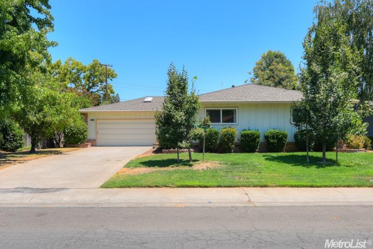 1316 Gary Way, Carmichael, CA 95608 photo 3