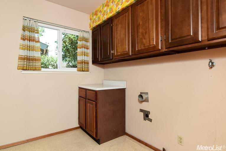1316 Gary Way, Carmichael, CA 95608 photo 19