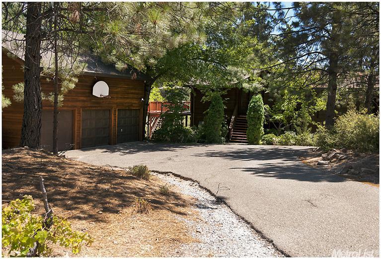 1050 Madrone Ln, Placerville, CA 95667 photo 2