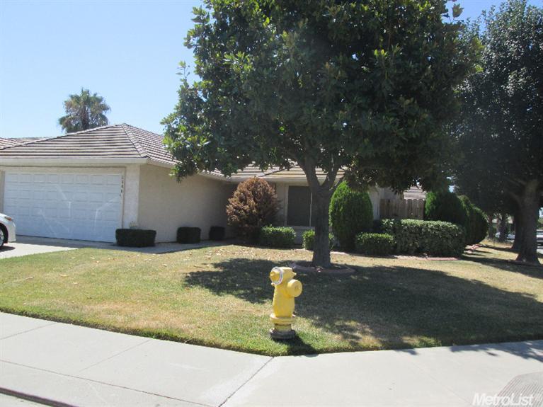 3900 Westfall Ln, Modesto, CA 95357 photo 1