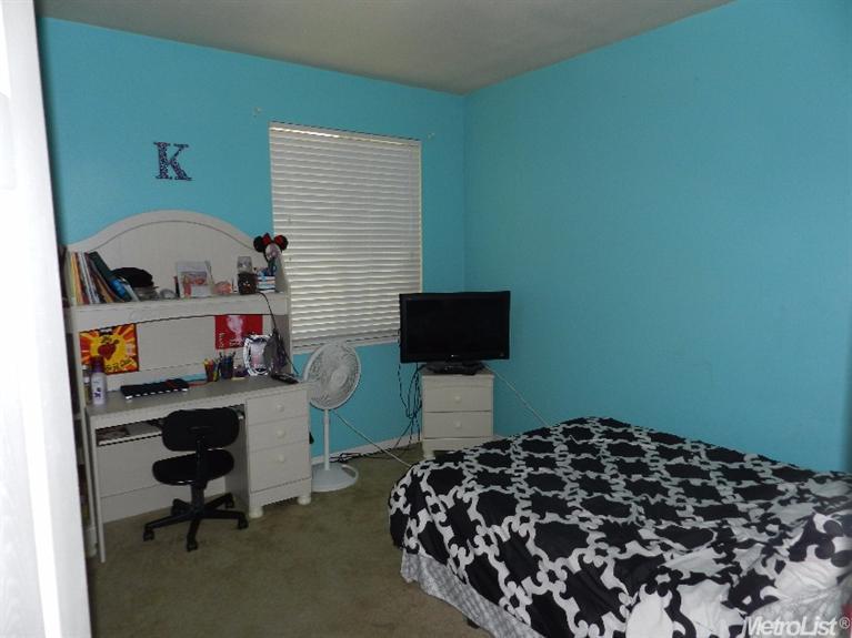 3696 Waynesboro Dr, Ceres, CA 95307 photo 7