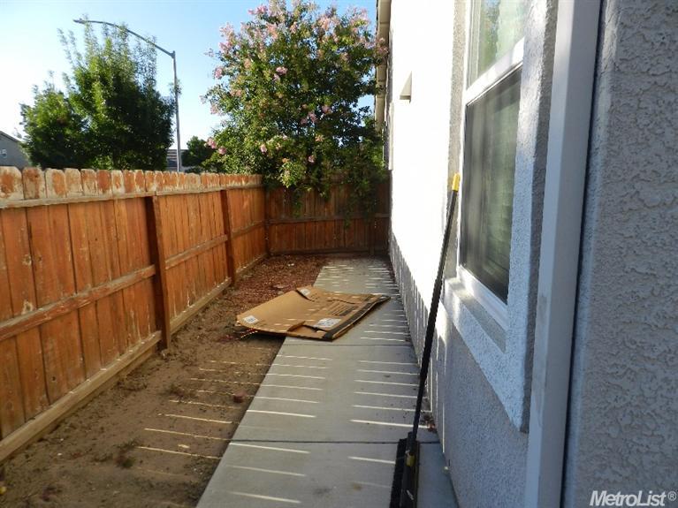 3696 Waynesboro Dr, Ceres, CA 95307 photo 14