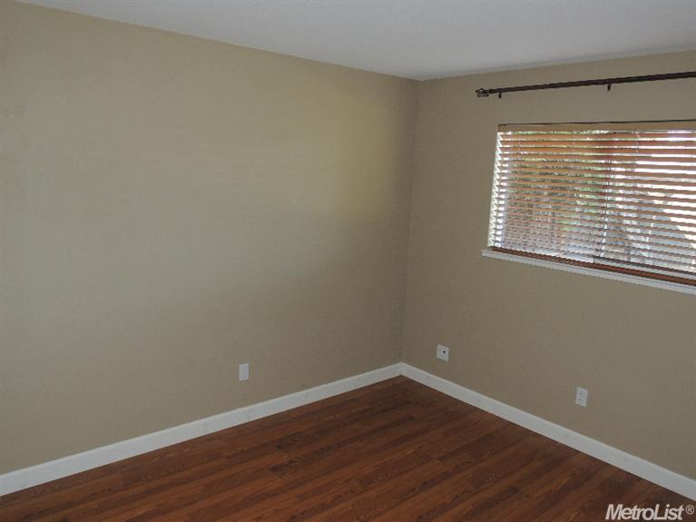 8917 Ramstad Ave, Fair Oaks, CA 95628 photo 10